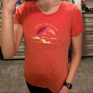 Rusty Red “Over the Moon” Graphic Short sleeve